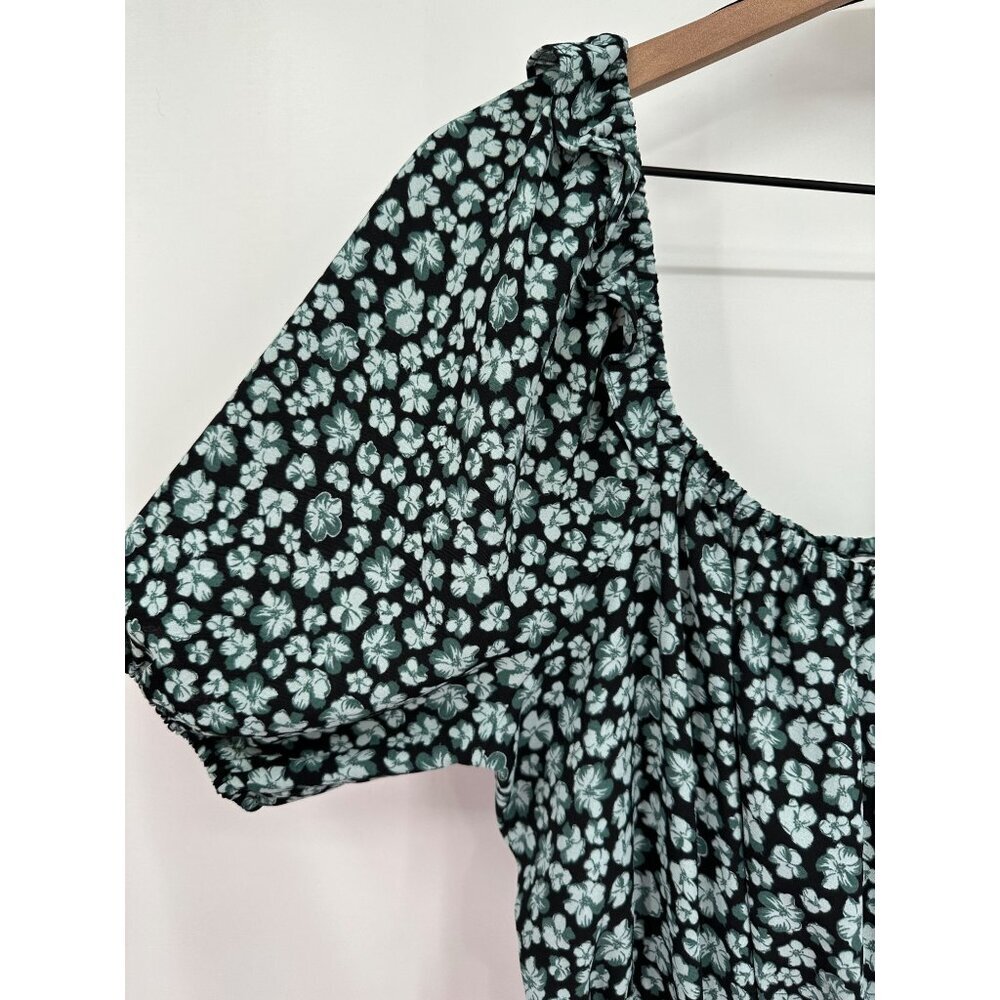 Nine West Short Sleeve Square Neck Peplum Blouse Women Large Black Floral NWT - Picture 2 of 11